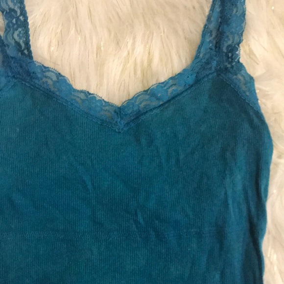 Tank 🎁 - Picture 3 of 5